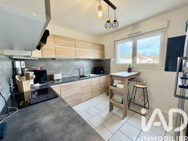 Maison de ville - 76 m² - 4 pièces