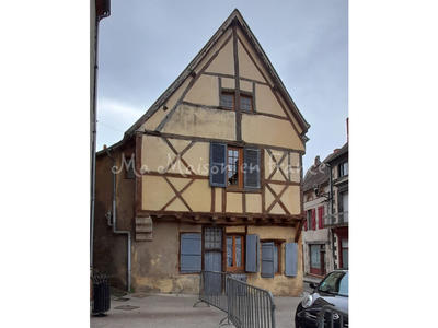 Immeuble - 154 m² - 8 pièces