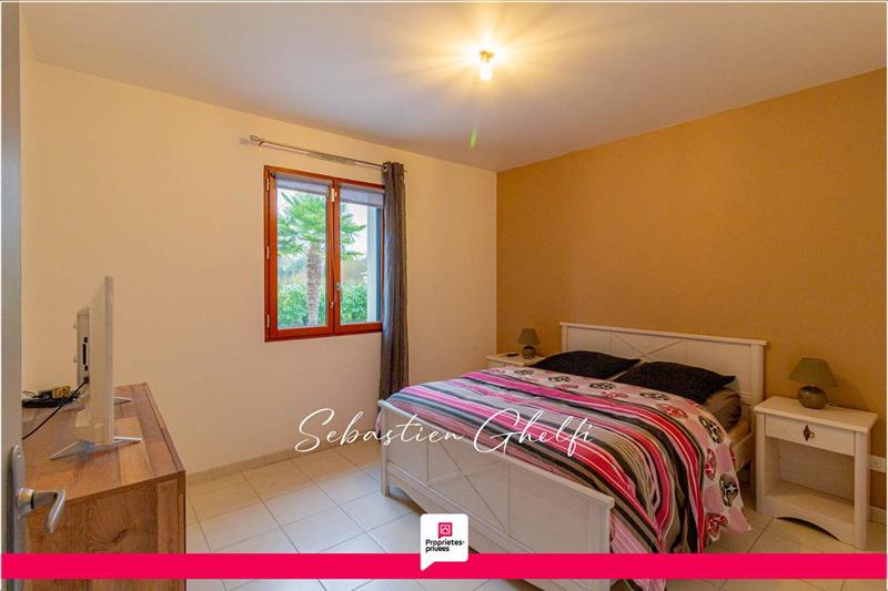 Maison - 115 m² - 6 pièces