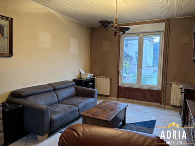 Maison - 88 m² - 5 pièces