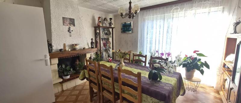 Maison - 100 m² - 7 pièces