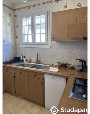 Chambre - 13 m² - 1 pièce