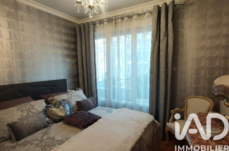 Appartement - 102 m² - 6 pièces