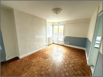 Appartement - 83 m² - 5 pièces