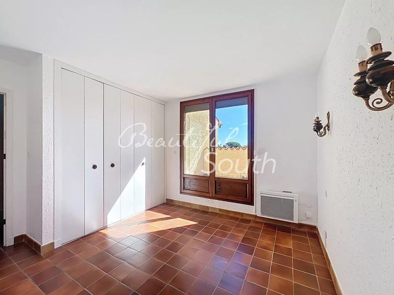 Villa - 225 m² - 7 pièces