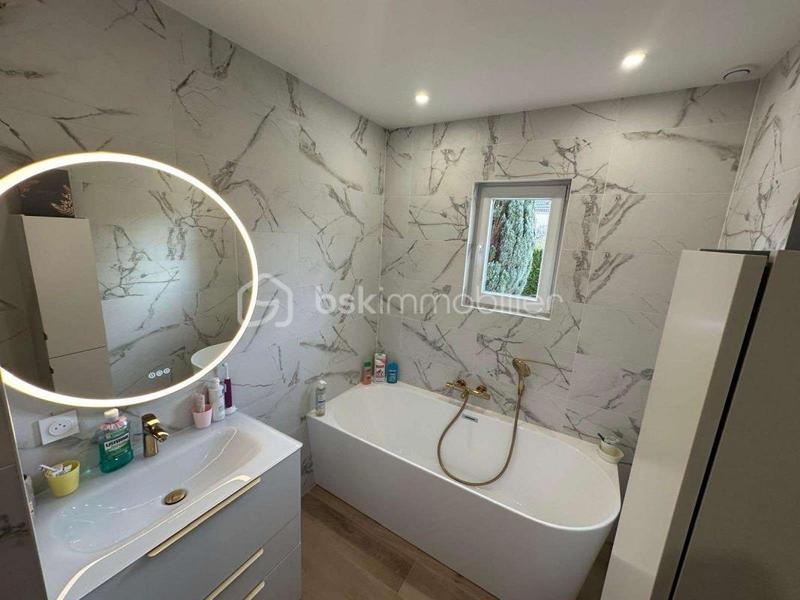 Maison - 132 m² - 5 pièces