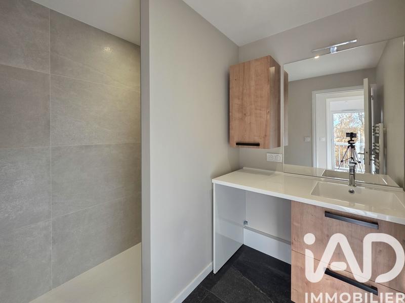 Appartement - 76 m² - 3 pièces