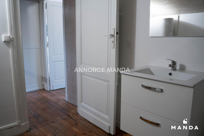 Chambre - 15 m² - 5 pièces