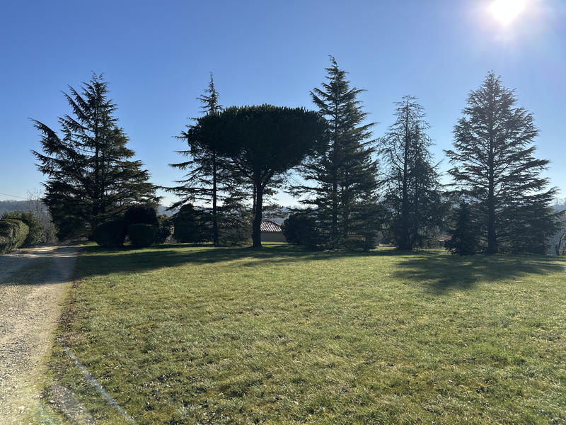 Maison - 200 m² - 7 pièces