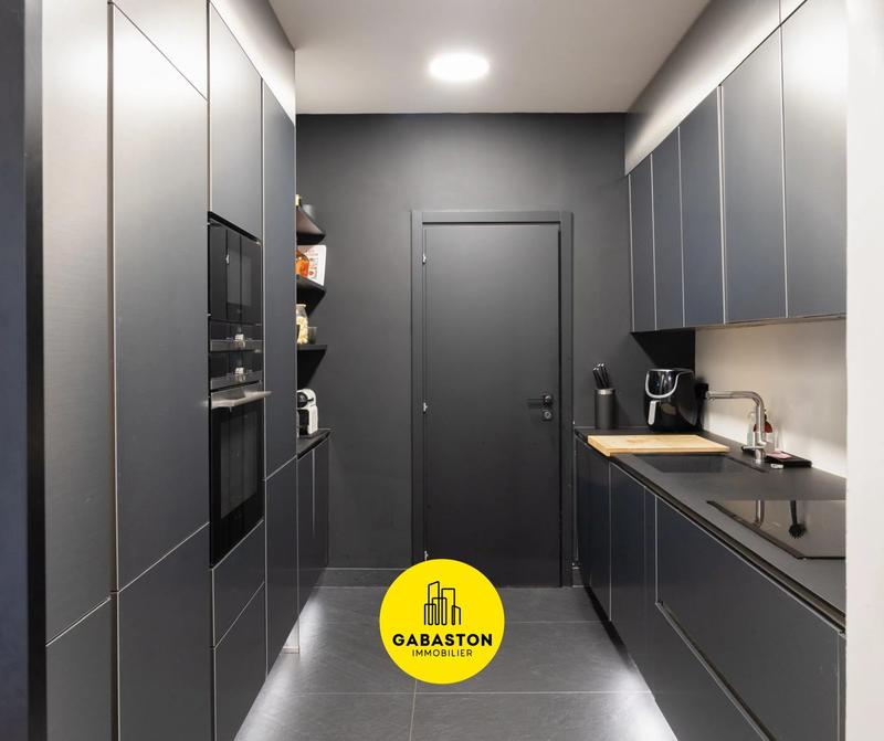 Appartement - 123 m² - 4 pièces