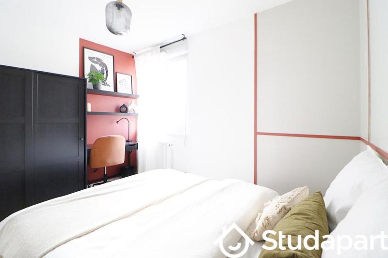 Chambre - 11 m² - 1 pièce