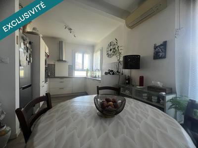 Appartement - 110 m² - 6 pièces