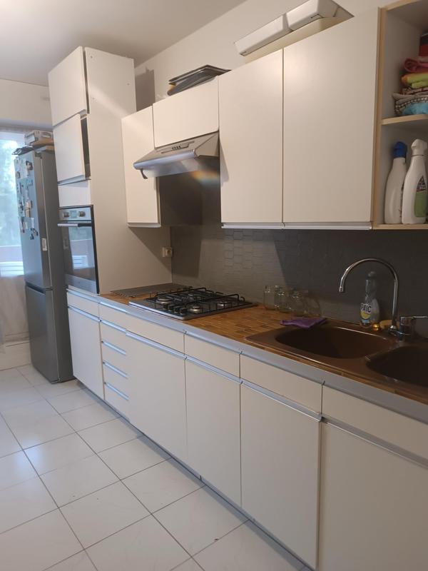 Appartement - 81 m² - 4 pièces