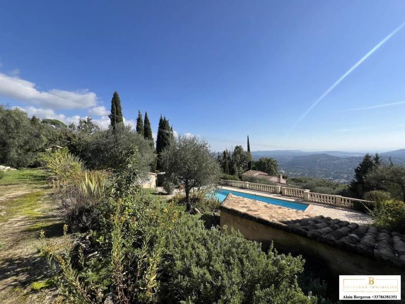 Villa - 194 m² - 5 pièces