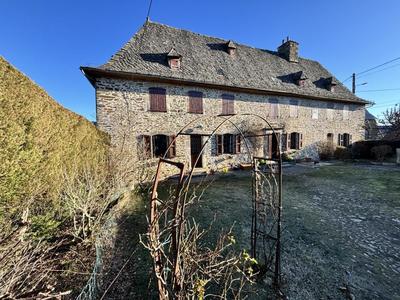 Ferme - 186 m² - 8 pièces