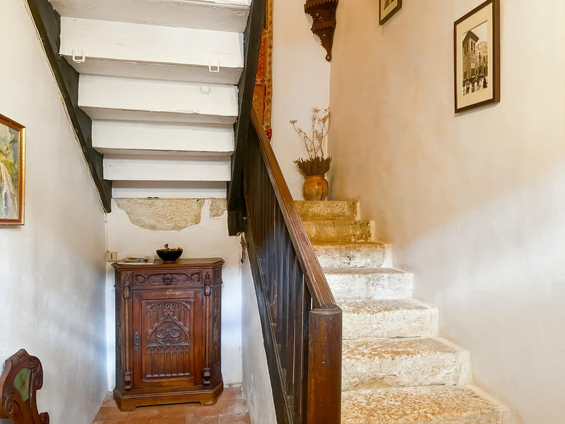 Maison - 227 m² - 6 pièces