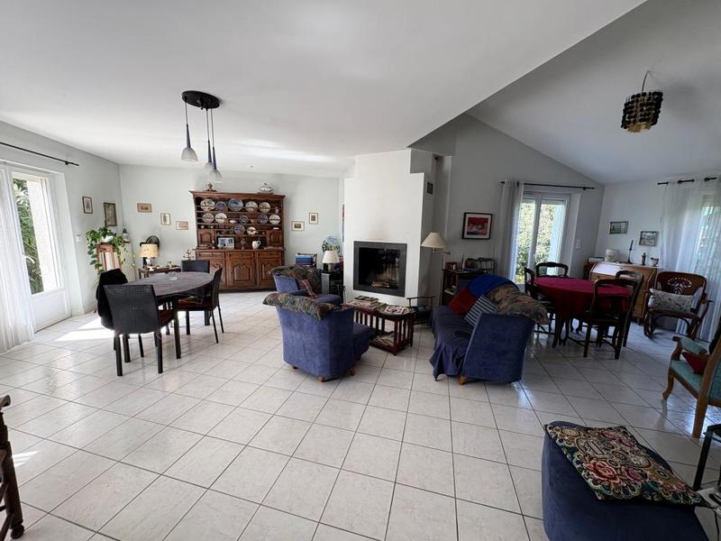 Maison - 160 m² - 4 pièces