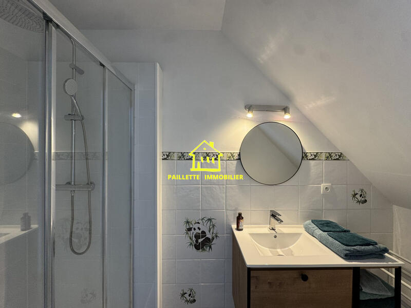 Maison - 150 m² - 6 pièces