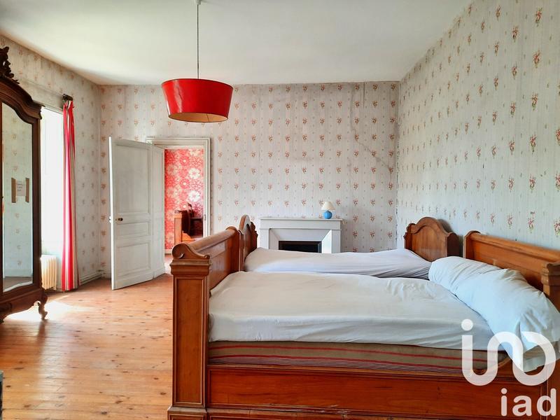 Château - 480 m² - 16 pièces