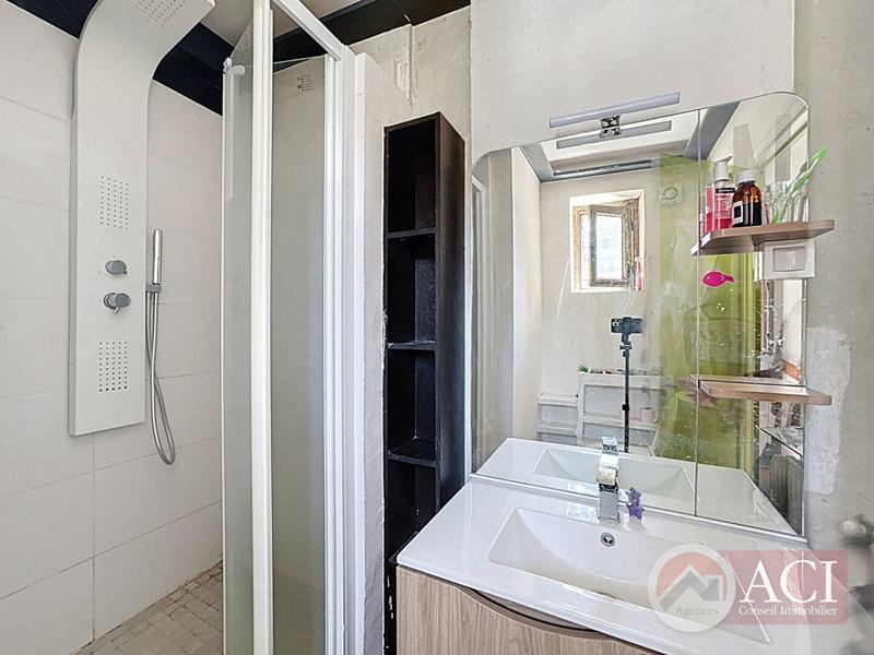 Appartement - 73 m² - 5 pièces