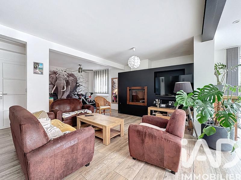 Maison - 156 m² - 7 pièces