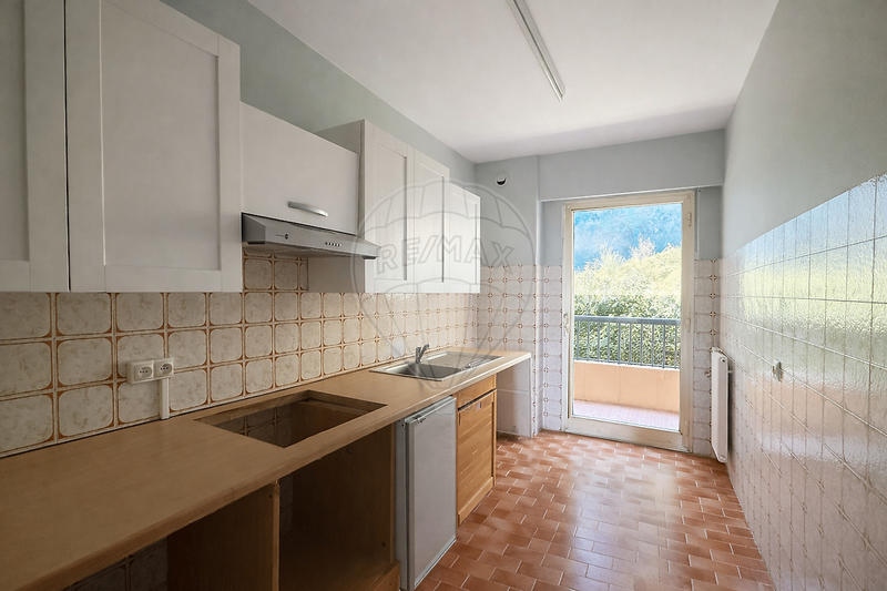 Appartement - 74 m² - 3 pièces