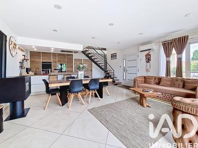 Maison - 124 m² - 6 pièces