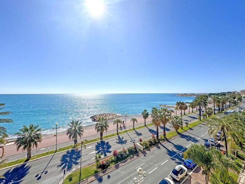 Appartement - 90 m² - 3 pièces