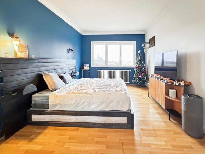 Maison - 310 m² - 10 pièces