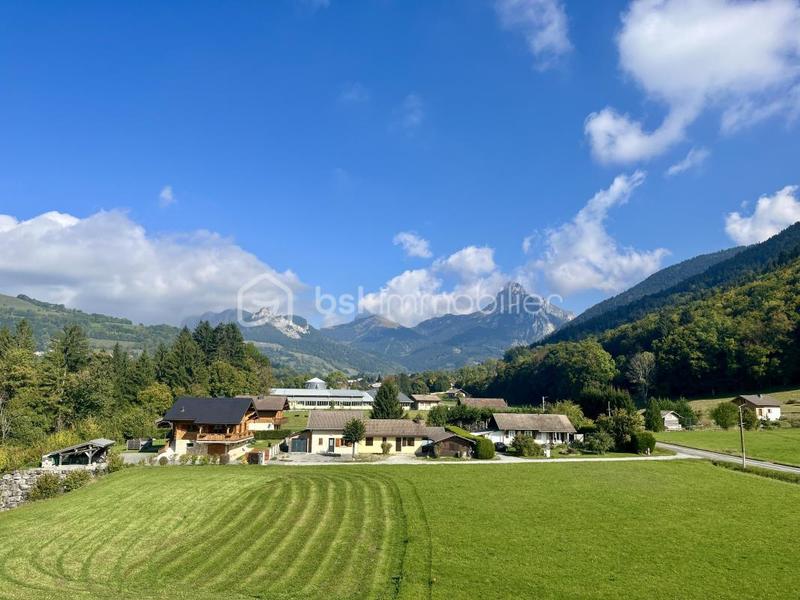 Appartement - 137 m² - 4 pièces