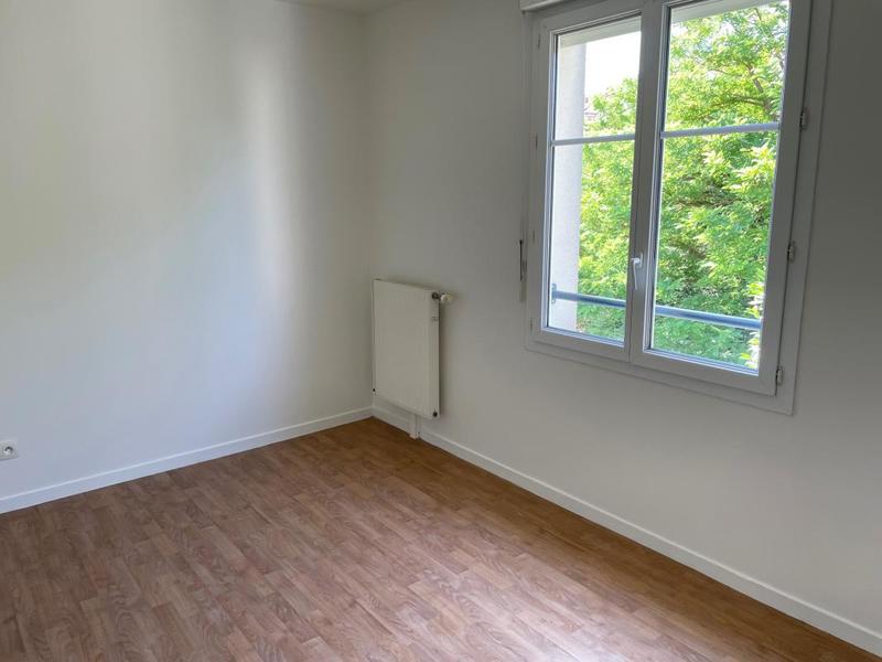 Pavillon - 96 m² - 5 pièces