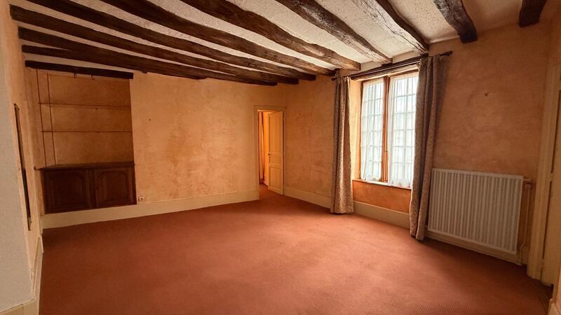 Maison - 228 m² - 6 pièces