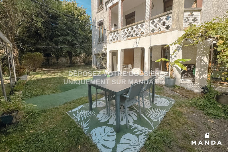 Appartement - 60 m² - 2 pièces