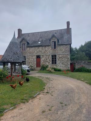 Maison ancienne - 195 m² - 6 pièces