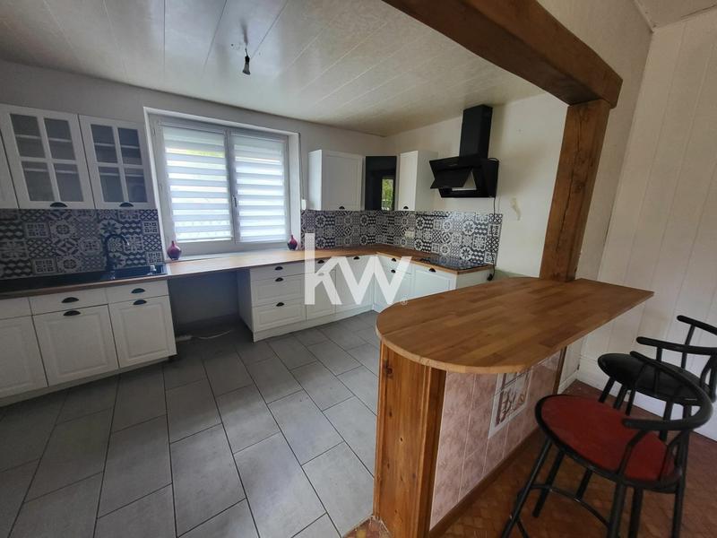 Maison - 96 m² - 3 pièces