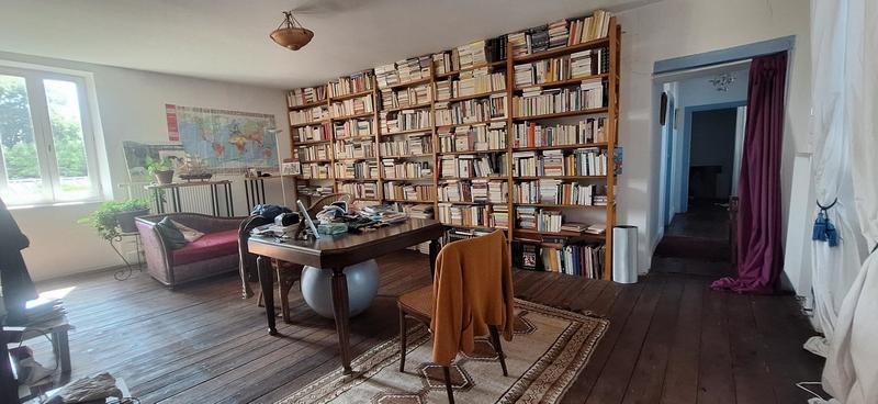 Maison - 230 m² - 8 pièces