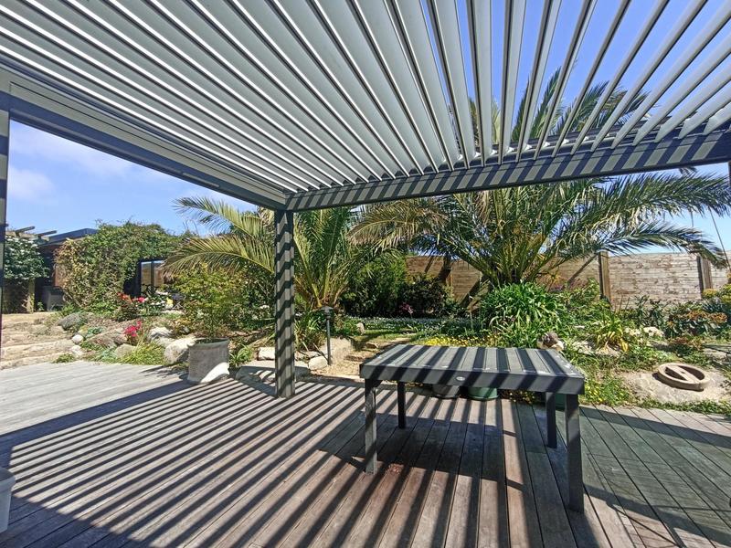 Maison - 180 m² - 7 pièces