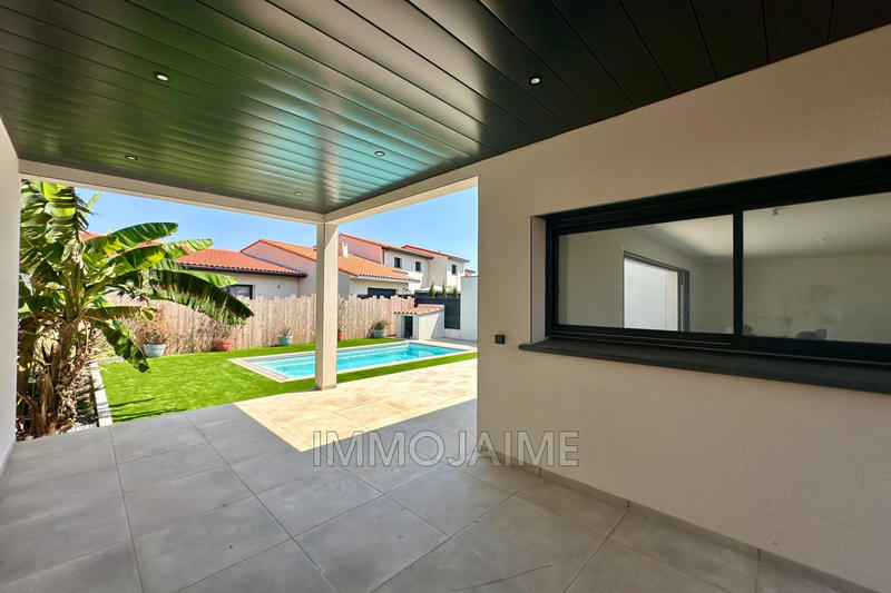 Villa - 111 m² - 4 pièces
