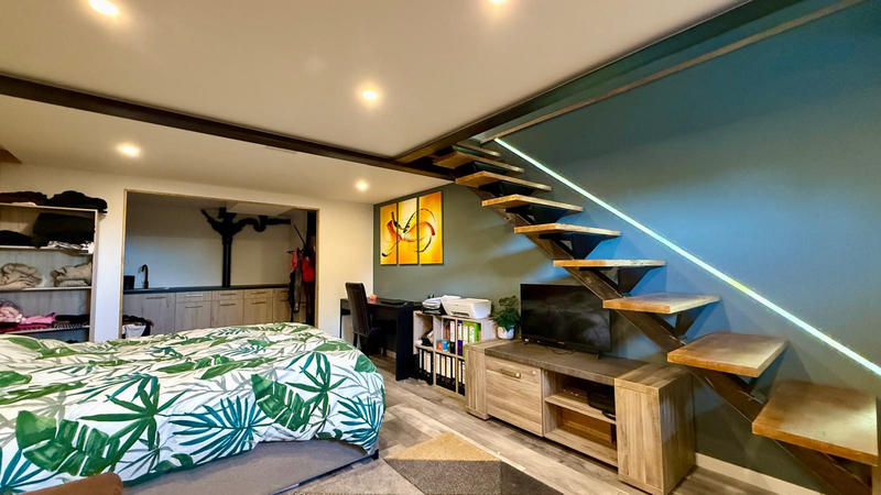 Appartement - 100 m² - 4 pièces