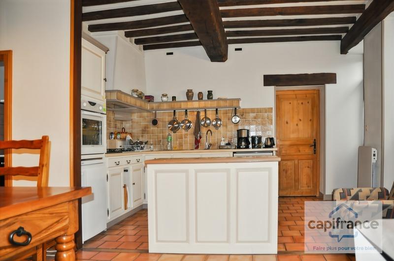 Maison - 210 m² - 7 pièces