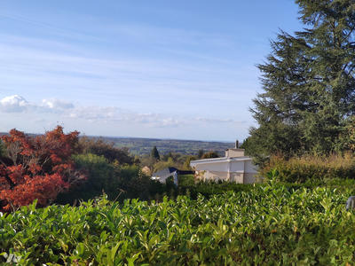 Maison - 234 m² - 7 pièces