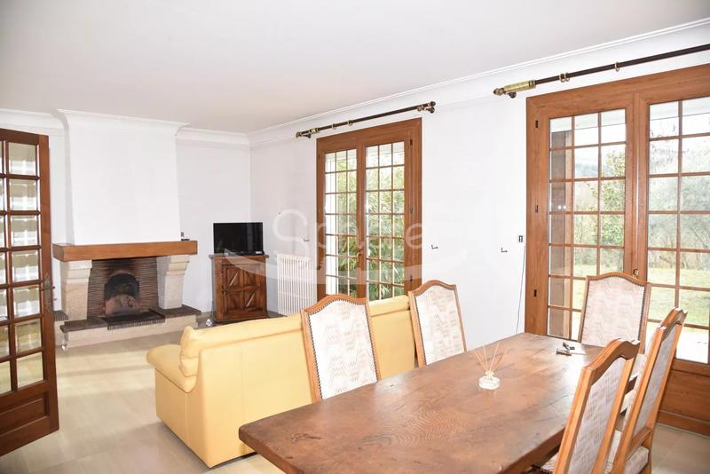 Villa - 161 m² - 7 pièces