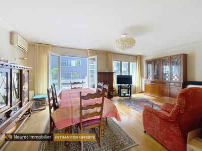 Appartement - 89 m² - 4 pièces