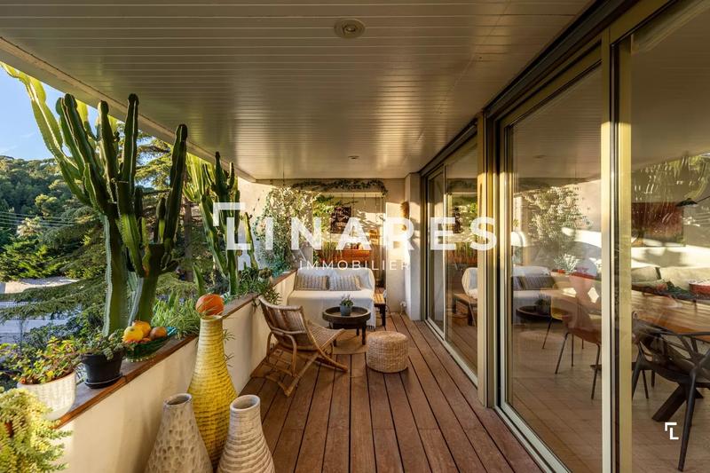 Appartement - 122 m² - 4 pièces