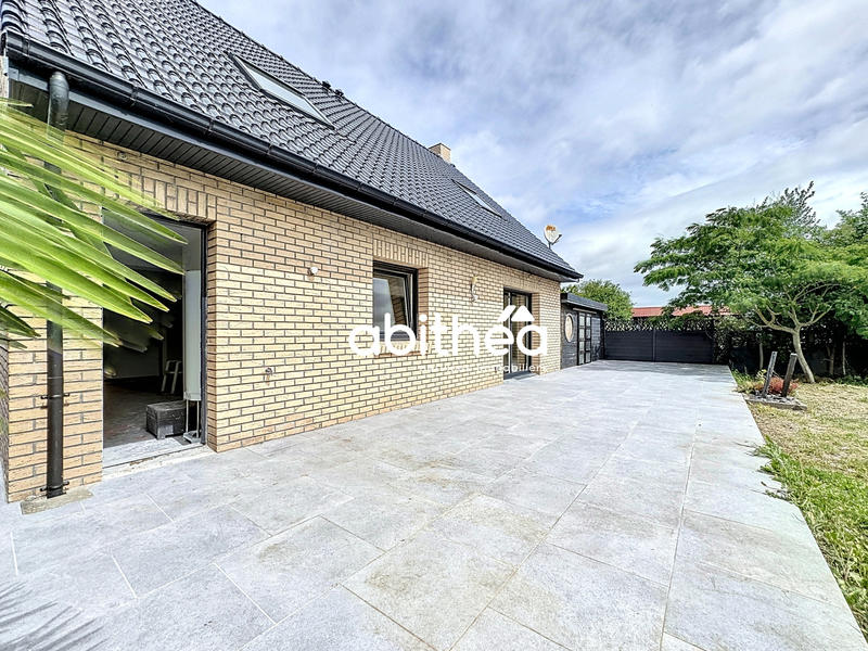 Maison - 108 m² - 5 pièces