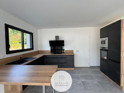 Maison - 119 m² - 6 pièces