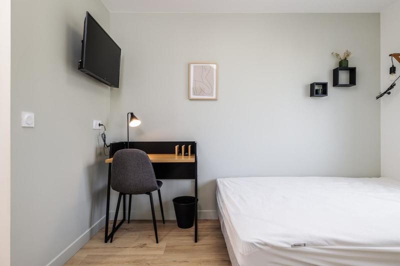 Appartement - 83 m² - 5 pièces