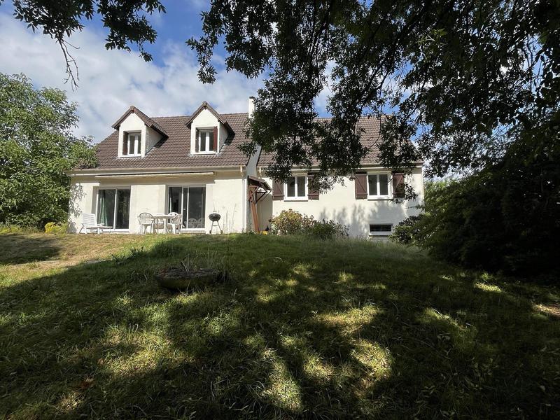 Maison - 171 m² - 8 pièces