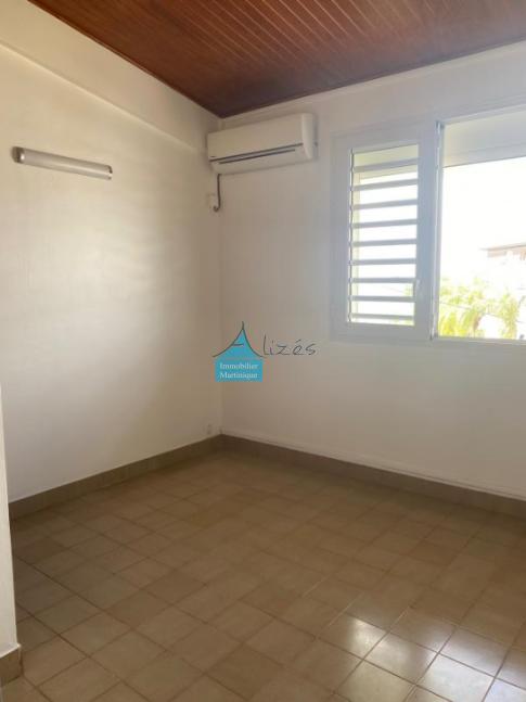 Maison - 124 m² - 6 pièces