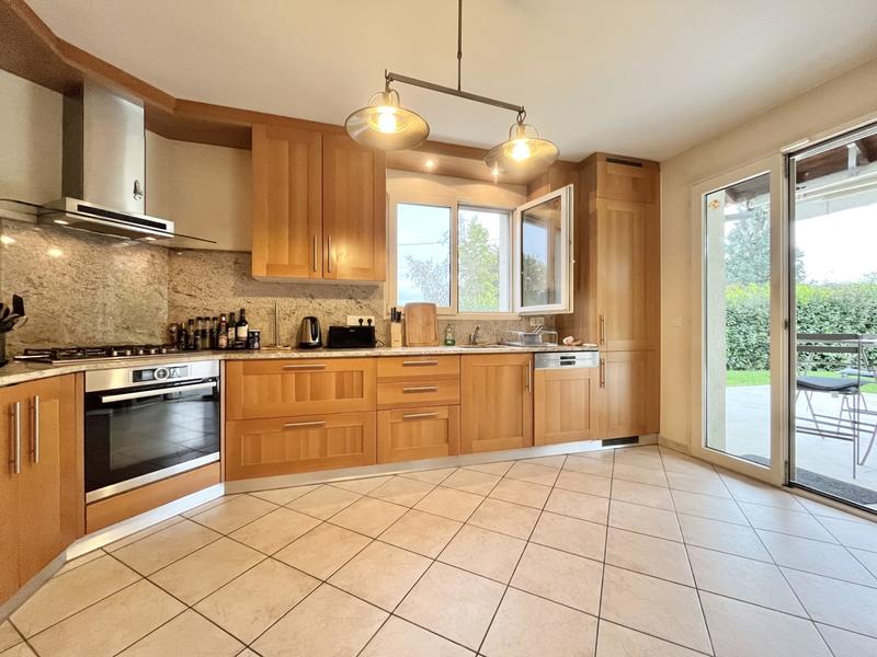 Maison - 156 m² - 6 pièces